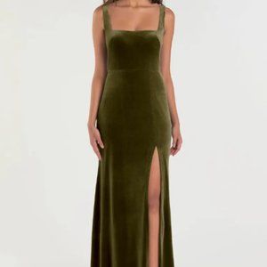 Jenny Yoo | Mara Bridesmaid Velvet Dress | Size 8 | Olive Green